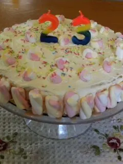 Marshmallows birthday cake image