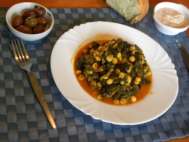 Stewed Chickpeas with spinach picture
