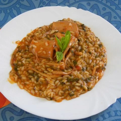 Thrapsala (shortfin squid) Risotto with Aromatic Herbs