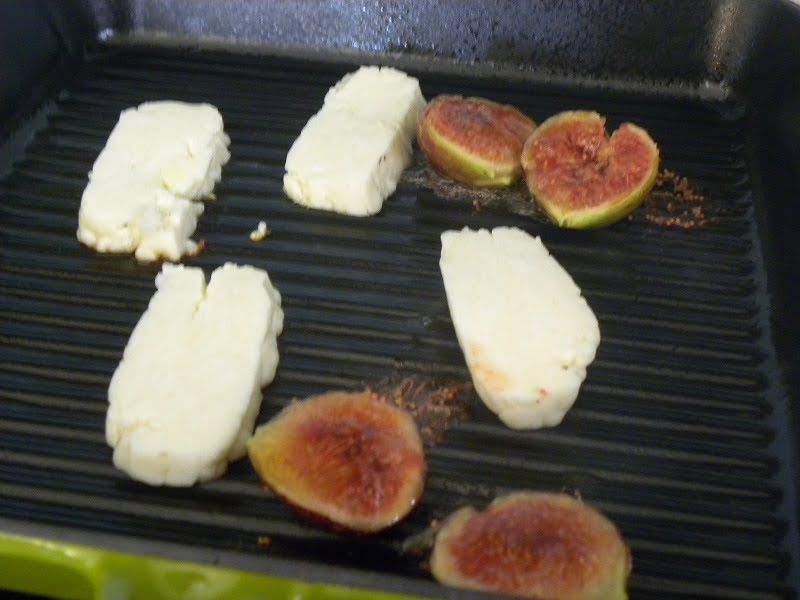 Grilling halloumi and figs image