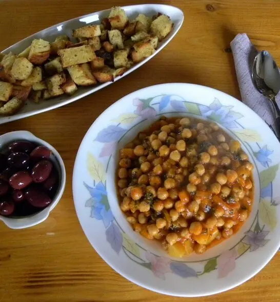 Greek Stewed Chickpea Soup with Aromatic Herbs