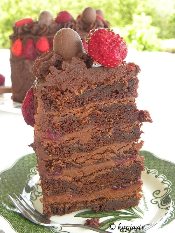 Strawberry Chocolate Cake with 3 Greek Ingredients