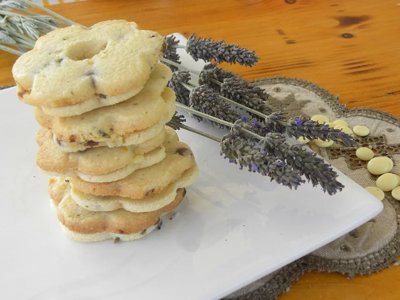 Lemon-Lavender and mint shortbread cookies image