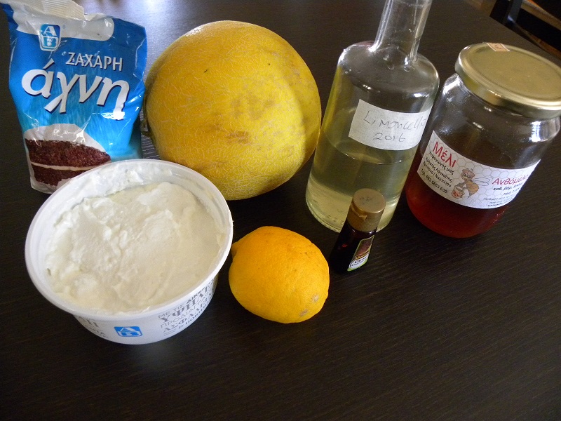 Ingredients for frozen yoghourt image