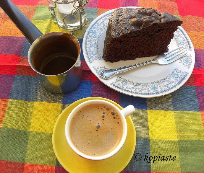 chocolate mayonnaise cake with cappuccino -glaze image