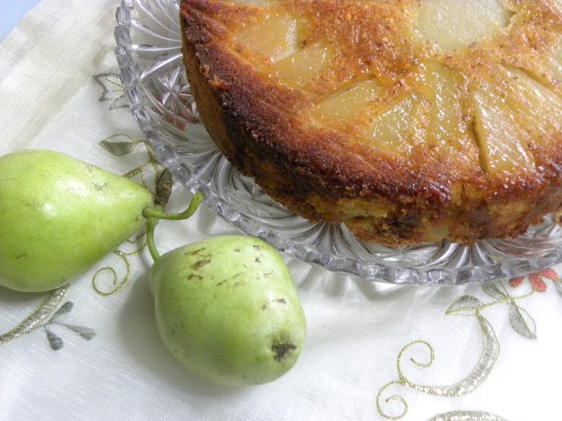 Cake with pears voutyrou image