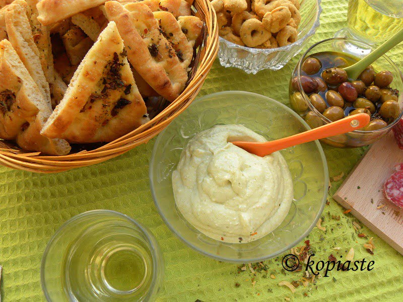 Greek Yoghurt, Feta and Pesto Dip