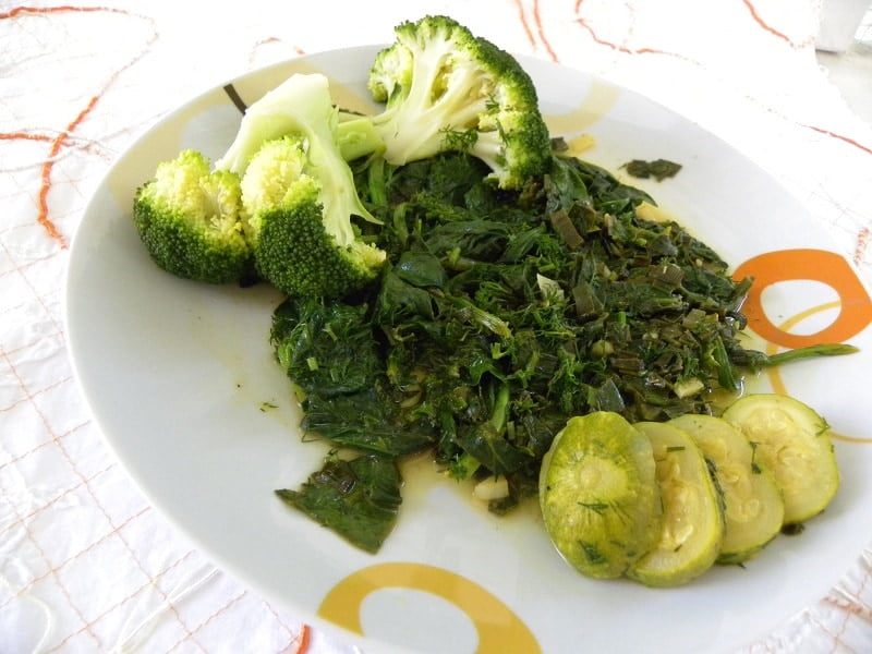 Spinach with broccoli and zucchini image