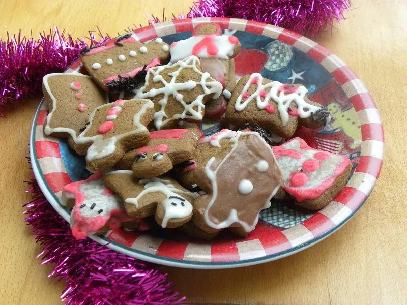 Gingerbread cookies image