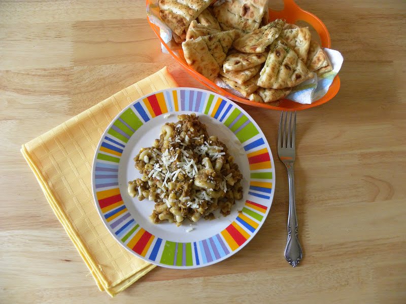 Brown lentils with pasta image