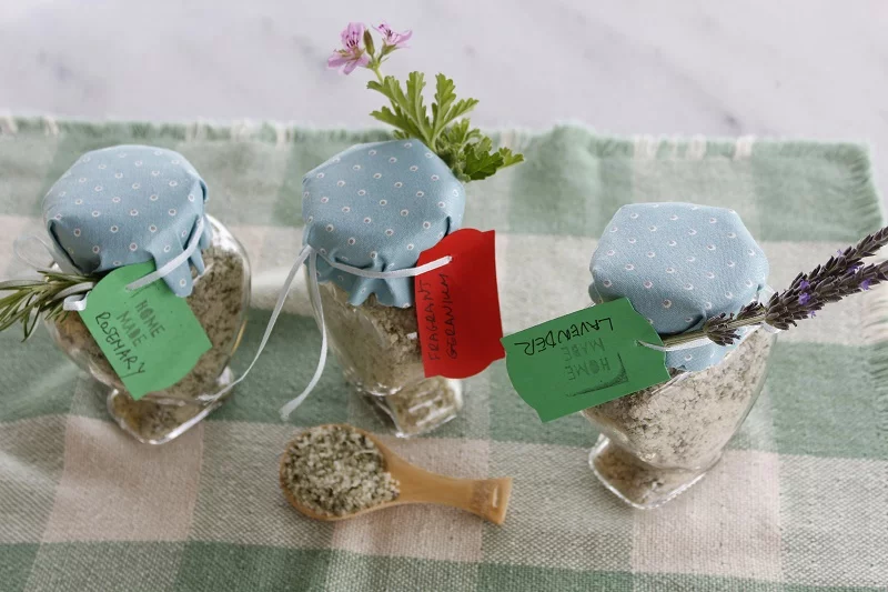 Rosemary, lavender and fragrant geranium aromatic salt image