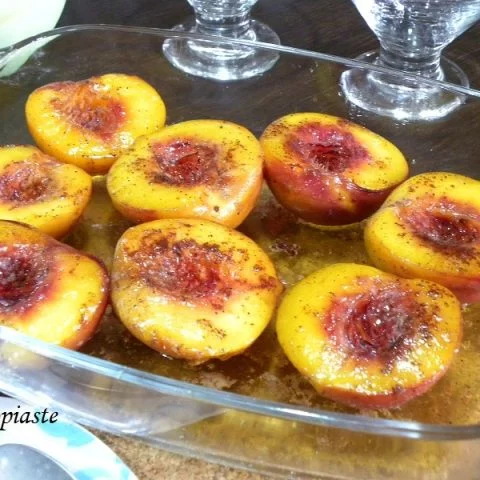 Easy Baked Peaches with Honey & Cinnamon