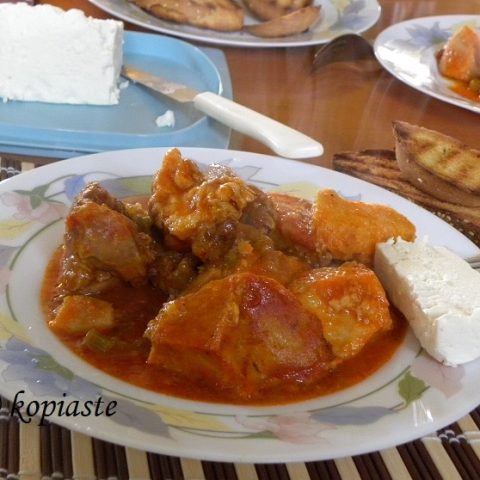 Chirino me Kolokassi (Pork Stew with Taro)
