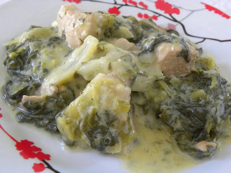 pork fricasse with lettuce image