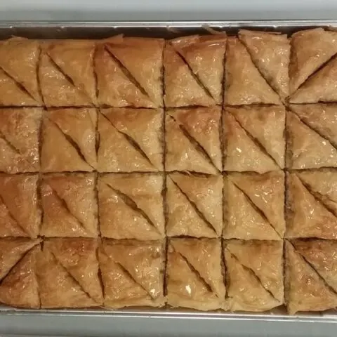 Baklavas in a baking tray image