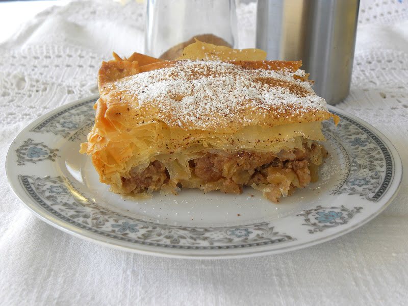 Milopita Bougatsa (Greek Apple Pie with Phyllo)
