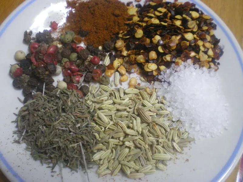 Spices used in escalopes image