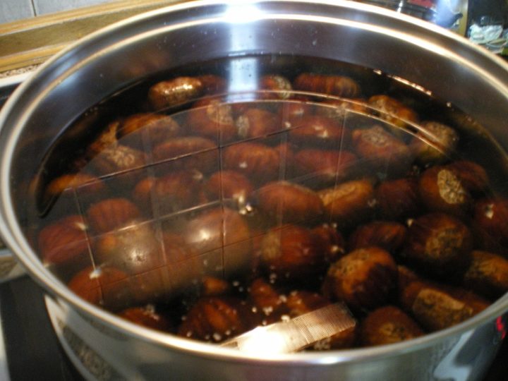 How to Roast Chestnuts Kopiaste..to Greek Hospitality