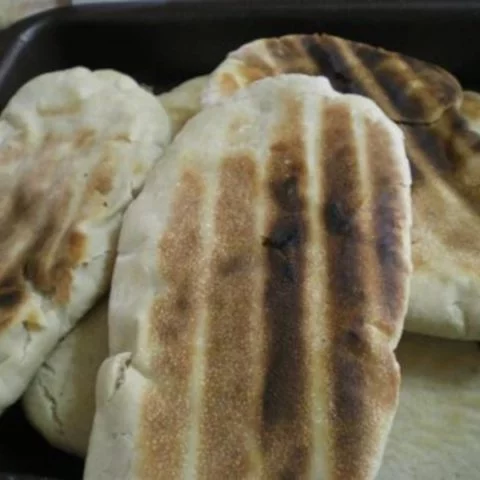 grilled pita bread image