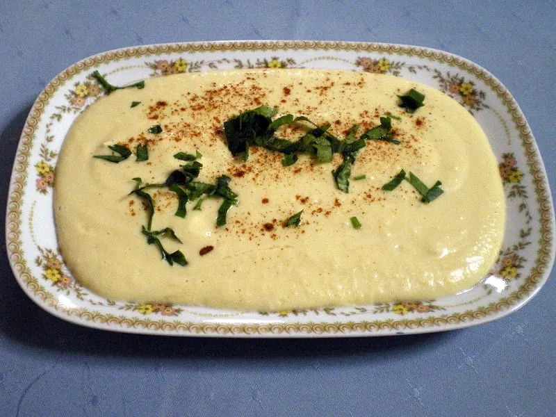 Hummus in a small platter image