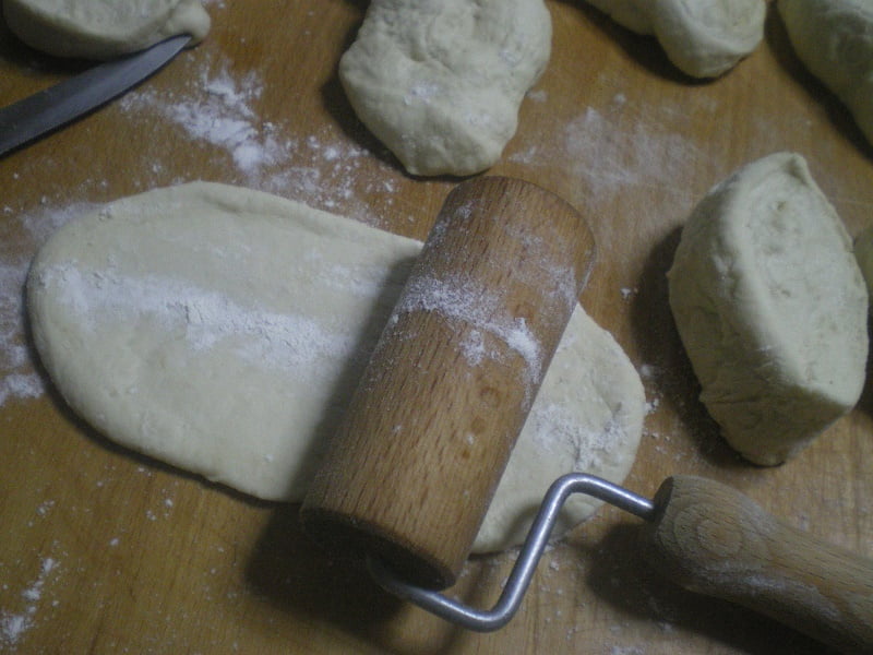 Making dough for peinirli image