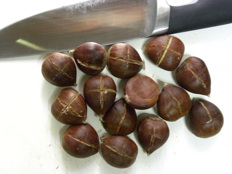 scoring chestnuts photo