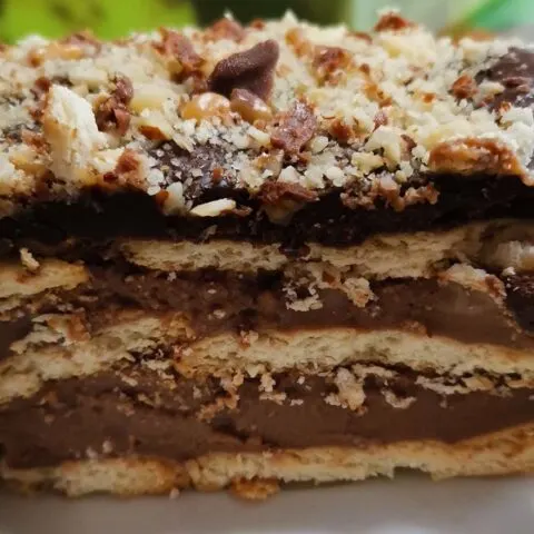 No Bake Chocolate Hazelnut Biscuit Fridge Cake image