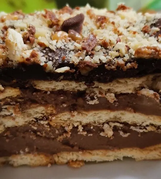 No-Bake Chocolate Hazelnut Biscuit Fridge Cake
