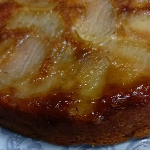 Greek apple olive oil cake image