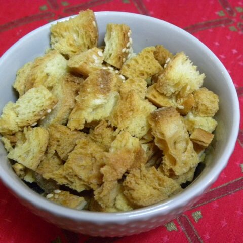 Croutons in the air fryer image