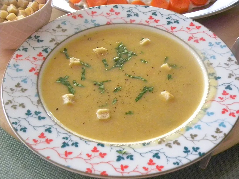 Fish soup with trahanas image