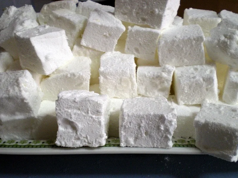Homemade marshmallows cut picture