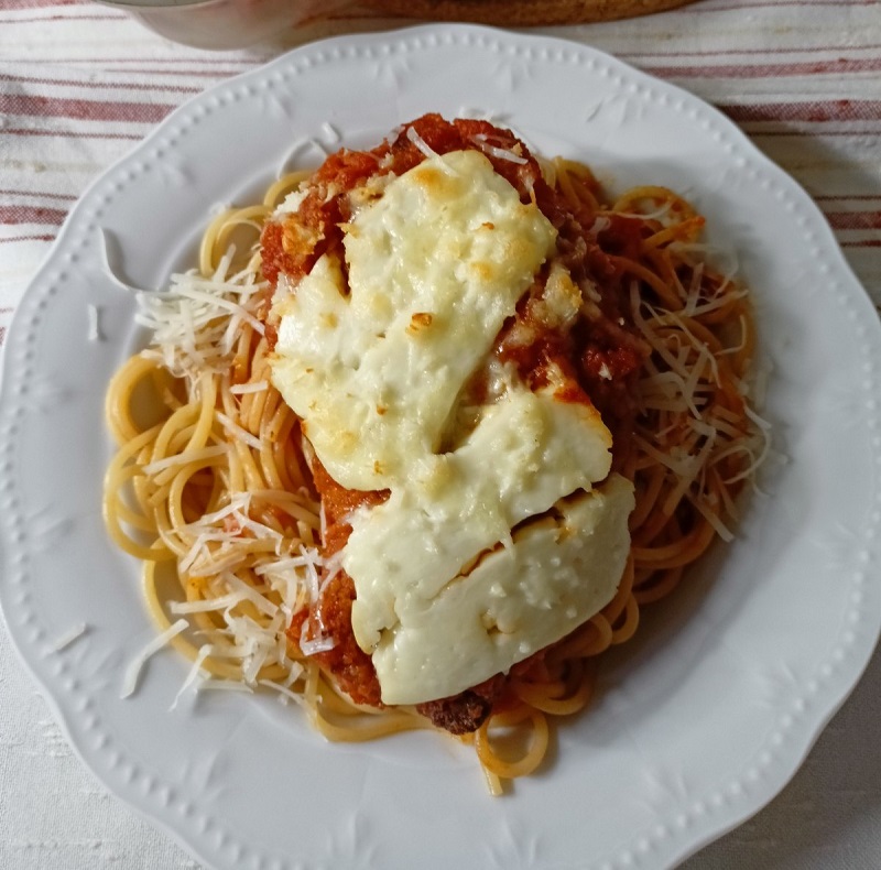 Air Fryer Chicken Parmesan with Halloumi