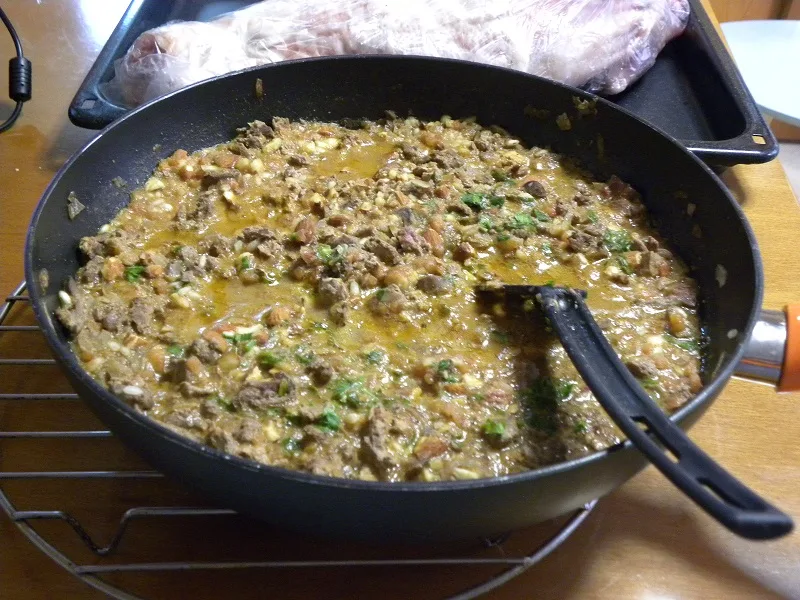 Preparation of liver filling with rice image