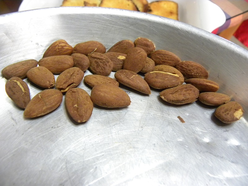Toasted almonds image