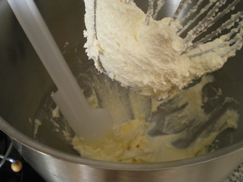 Showing the texture and colour of creaming the butter and sugar together image