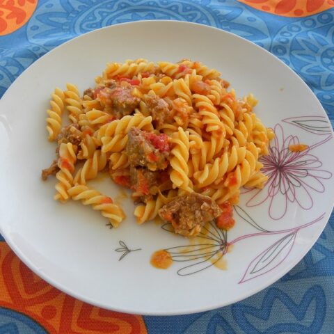 Fusilli with sausage and feta picture
