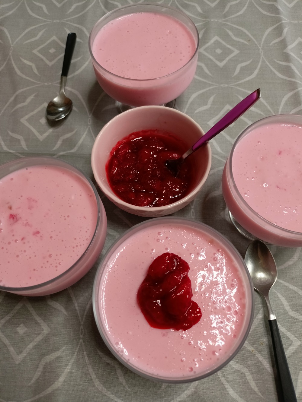 Strawberry Jelly and Greek Yoghurt Dessert Kopiaste..to Greek Hospitality
