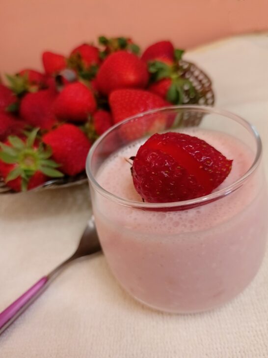 Strawberry Jelly and Greek Yoghurt Dessert