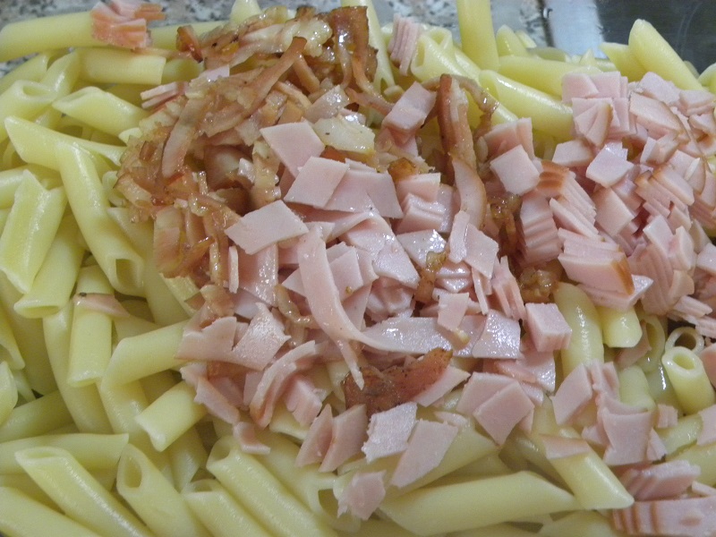 Adding bacon and smoked turkey to the penne image