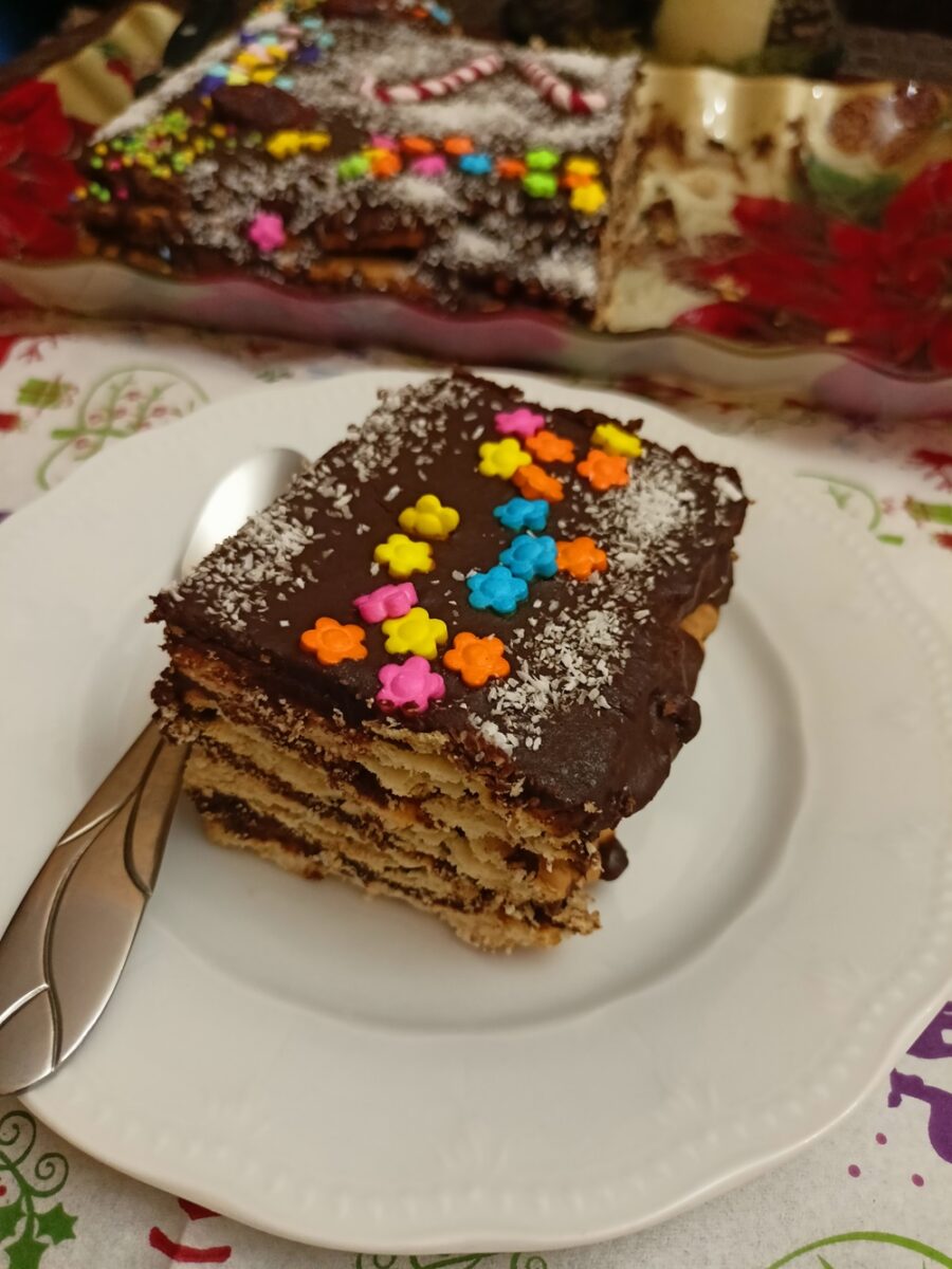 Easy Christmas Chocolate Banana Biscuit Dessert Kopiaste..to Greek
