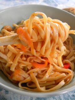 Shrimp with Noodles image