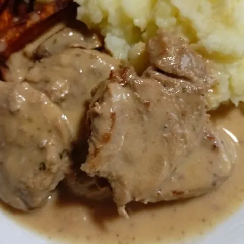 Pork tenderloin a la creme image