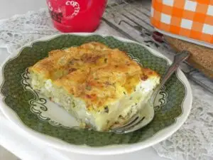 Tyropita cut image