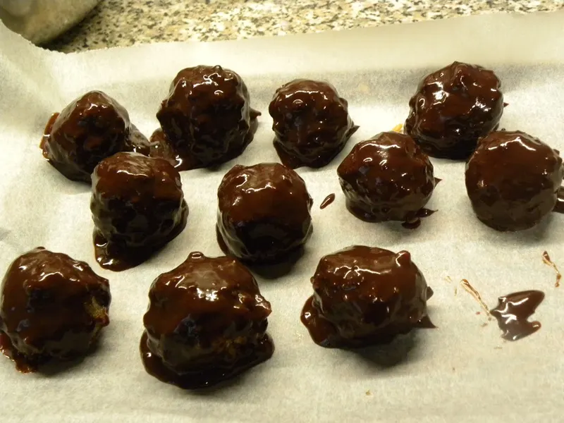 Truffles made with leftover portokalopita image
