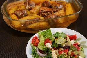 Marinated chicken thighs with roasted potatoes image