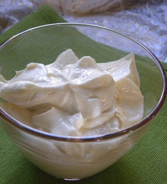 Greek Yoghurt Sauce – A Healthy Alternative to Bechamel