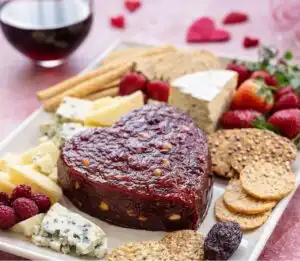 Kydonopasto served with cheeses Image