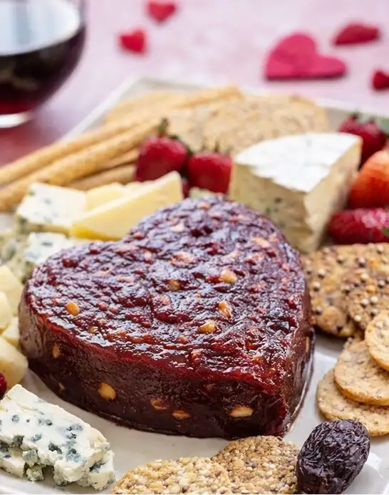 Red-Wine Kydonopasto with Spices and Almonds