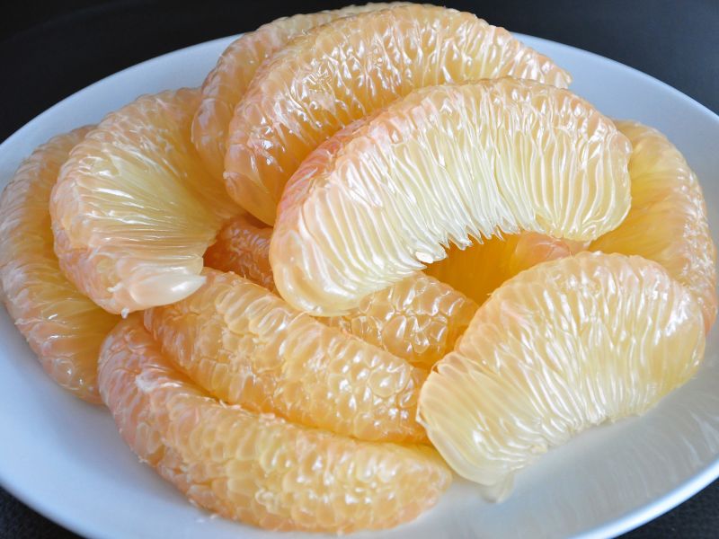 Segments of pomelo fruit image
